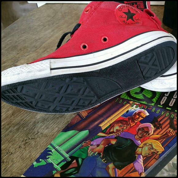 Kids Junior Chuck Taylor Converse High Tops - Picture 2 of 4